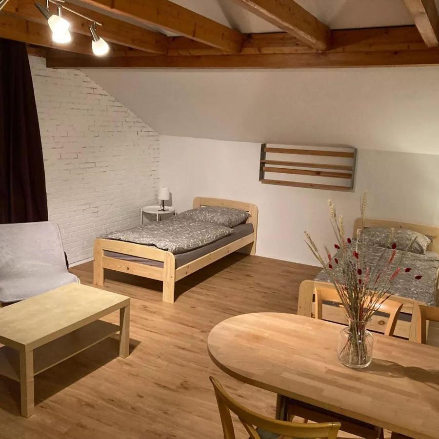 Gastezimmer Dusterhus Gemmingen Kültér fotó